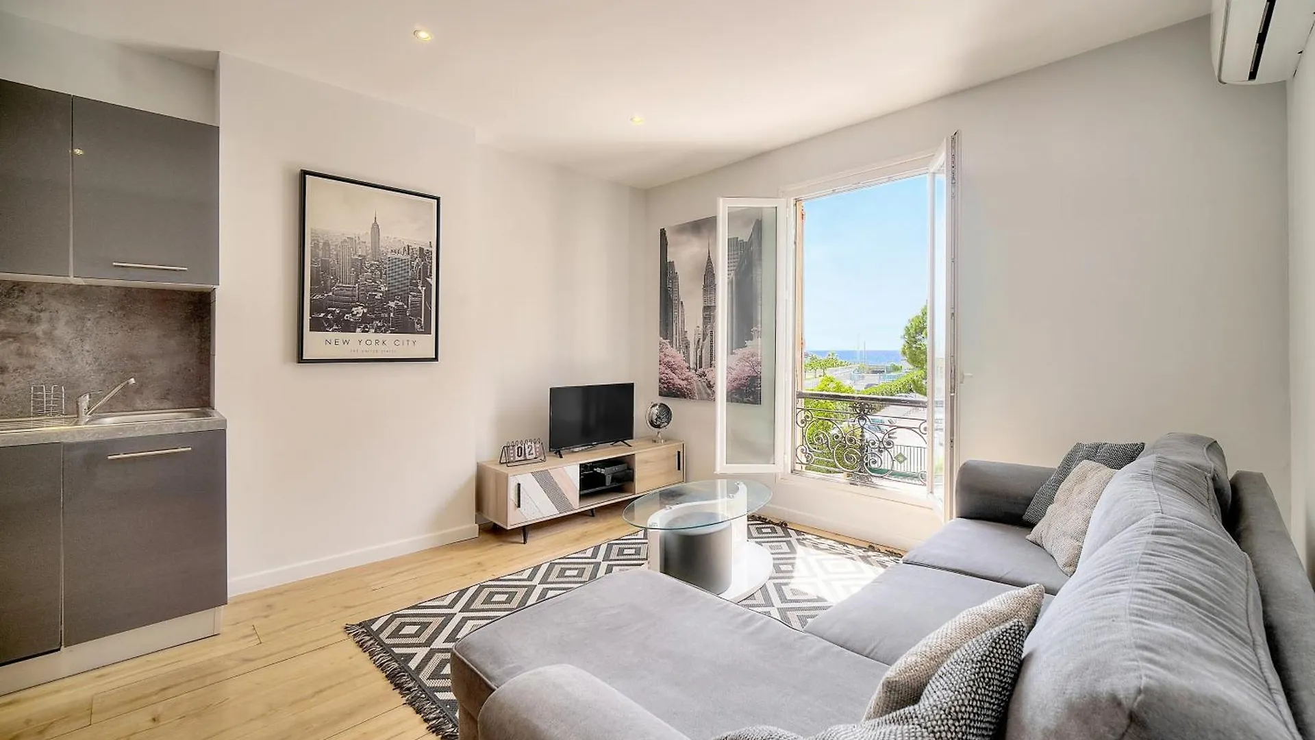 Appartement Le Erve-350M Plage-Wifi Clim-Vca Cannes
